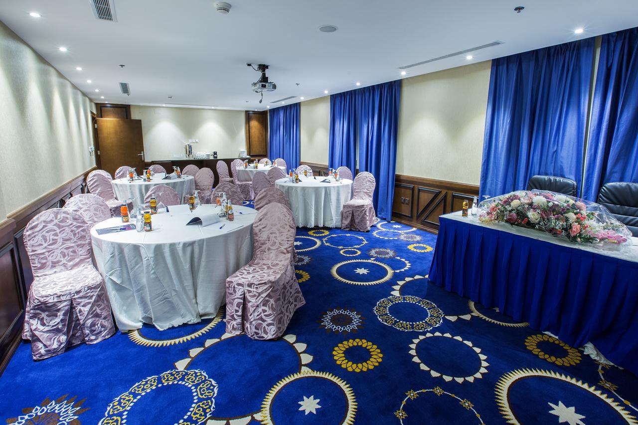 Swiss In Tabuk Hotel Zewnętrze zdjęcie