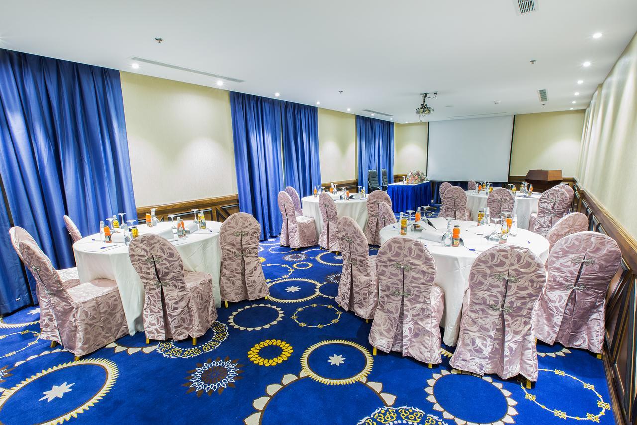 Swiss In Tabuk Hotel Zewnętrze zdjęcie