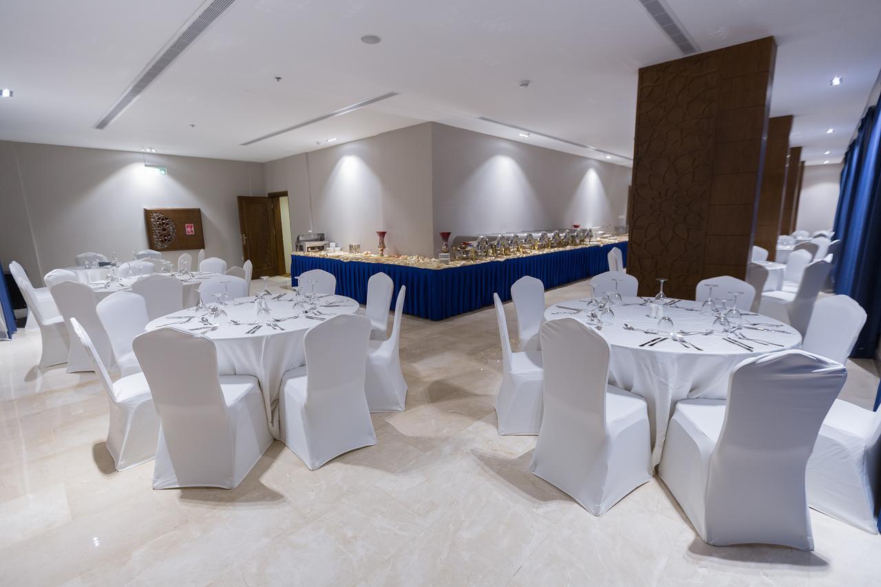 Swiss In Tabuk Hotel Zewnętrze zdjęcie