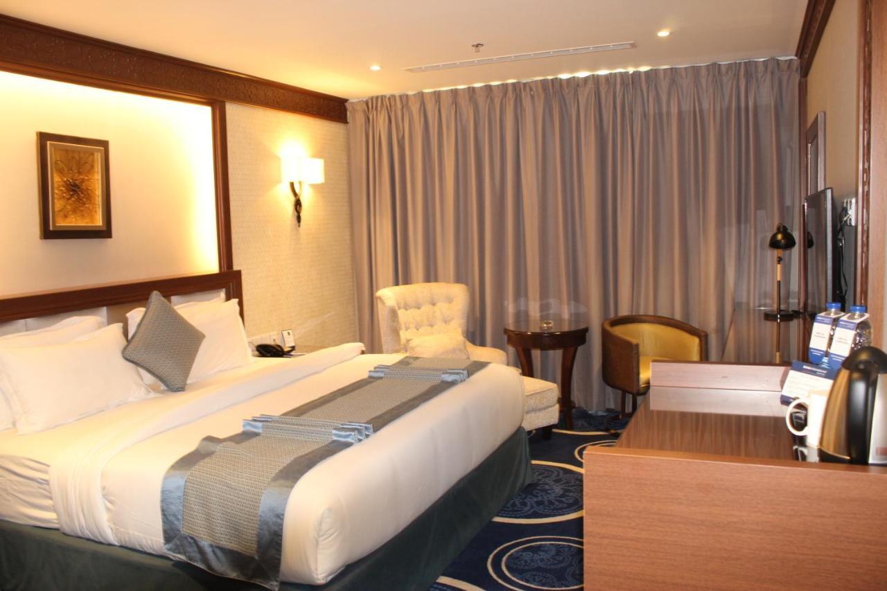 Swiss In Tabuk Hotel Zewnętrze zdjęcie