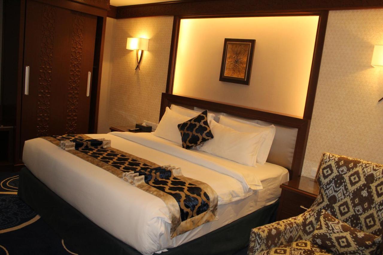 Swiss In Tabuk Hotel Zewnętrze zdjęcie